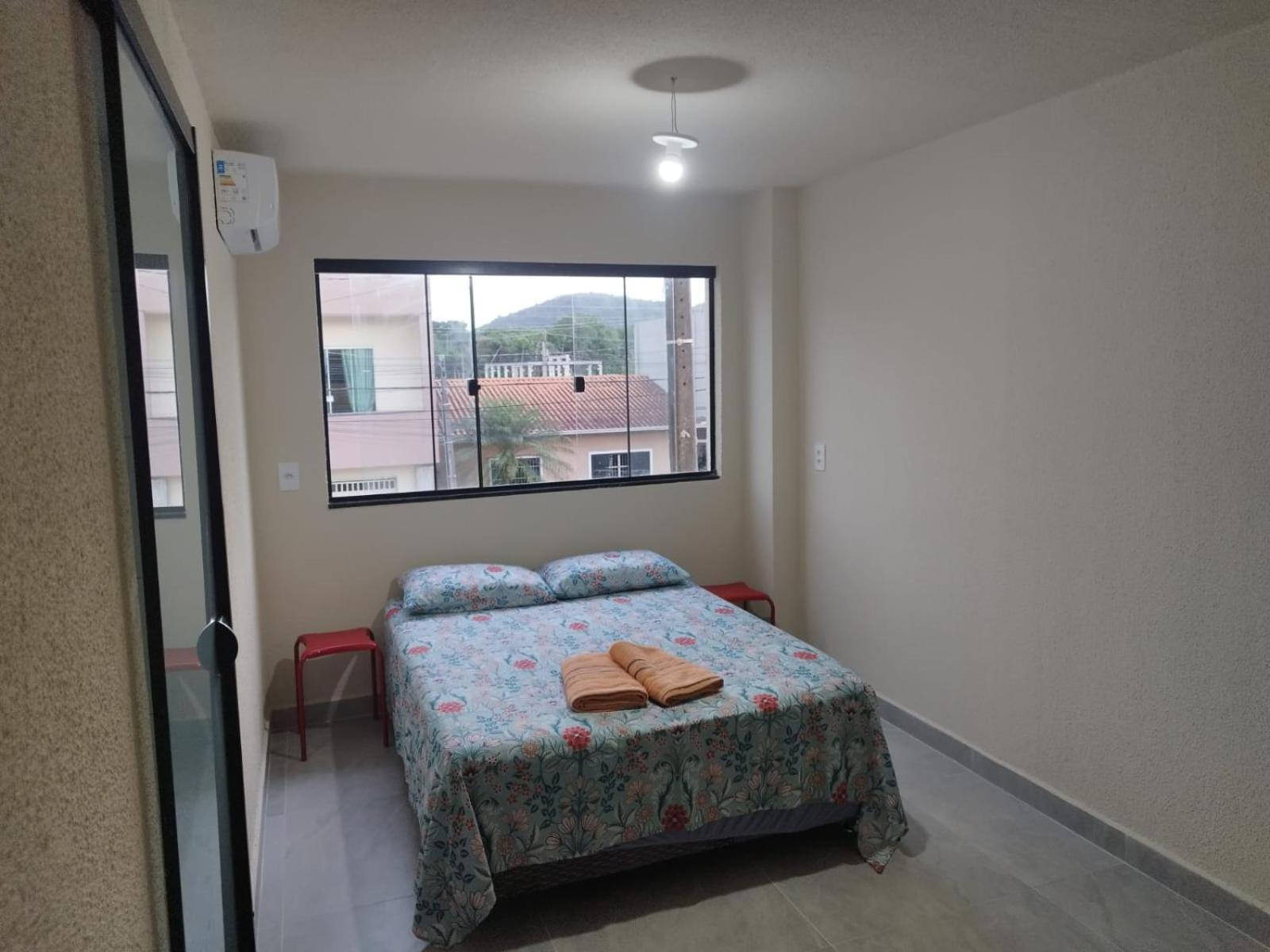 Apartment Casa De Familia Proximo Ao Expocentro Bc *